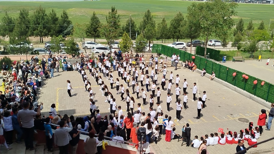 23 Nisan Ulusal Egemenlik ve Çocuk Bayramını büyük bir coşku kutladık.